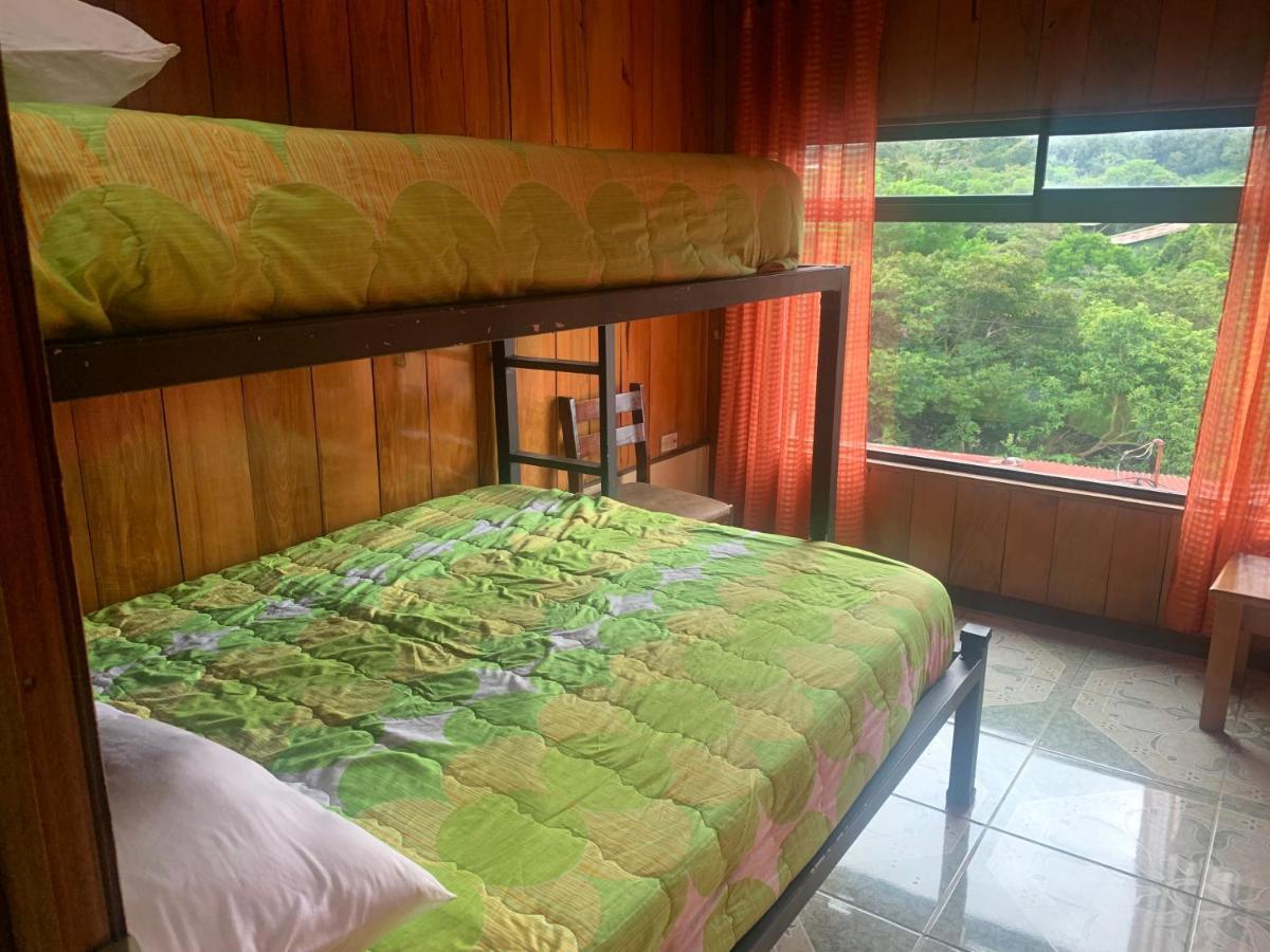 Monteverde Monkey Hostel エクステリア 写真